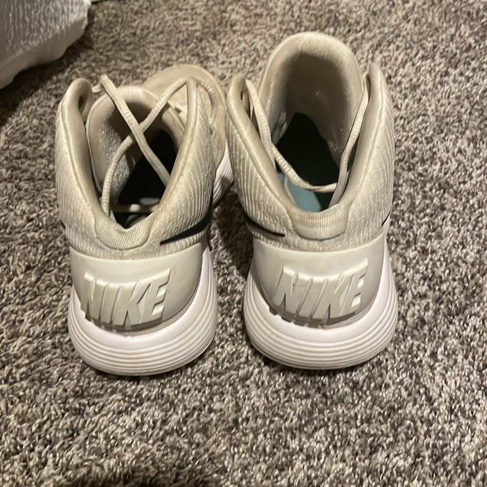 2017 Hyperdunks - image 4